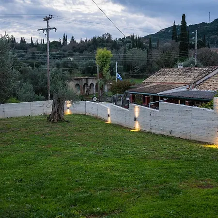 Appartamento House Alexander Kokkínion